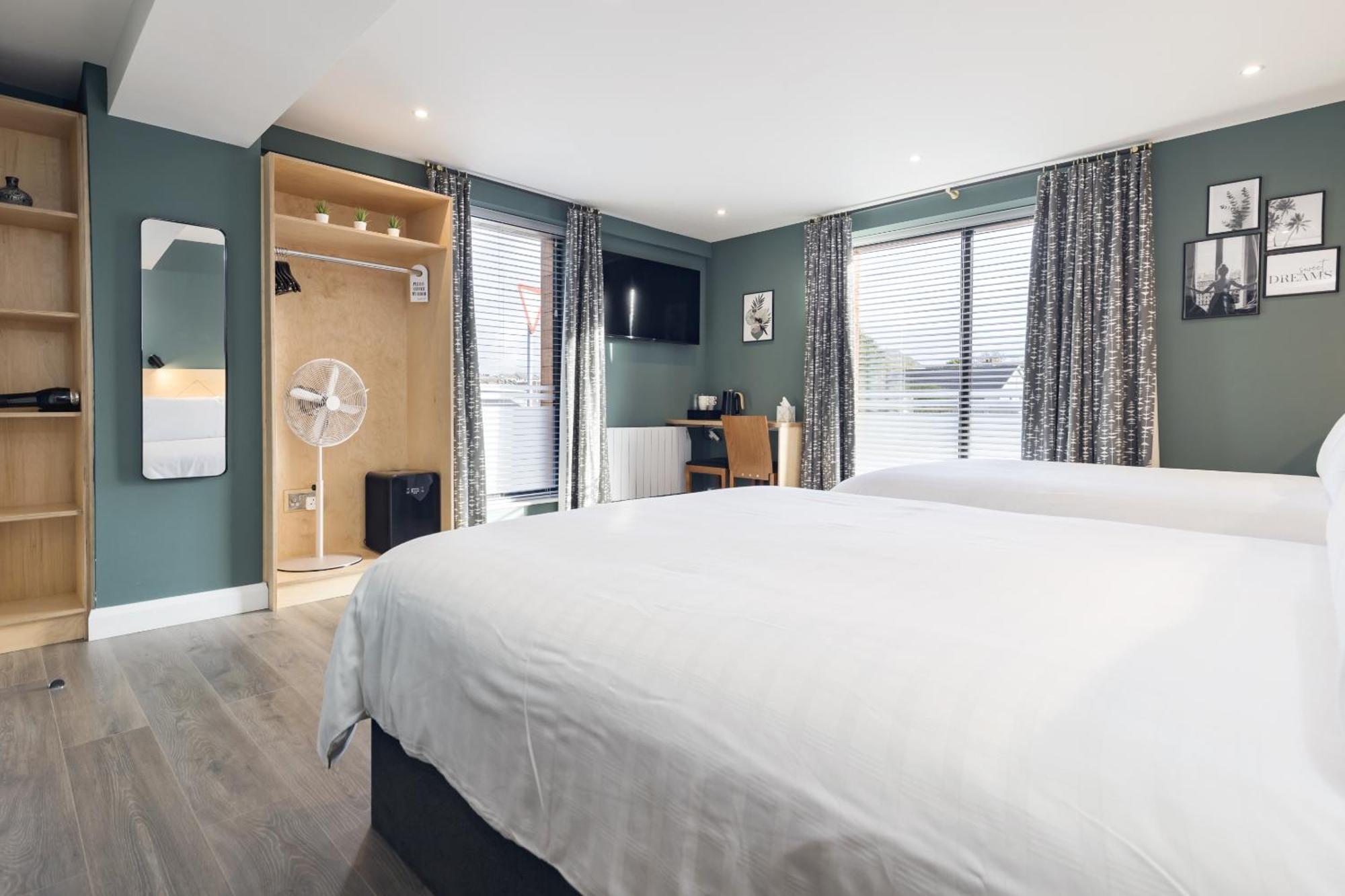 Port 56 Hotel Portstewart Eksteriør billede